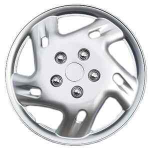 KT Silver 16in Wheel Cover